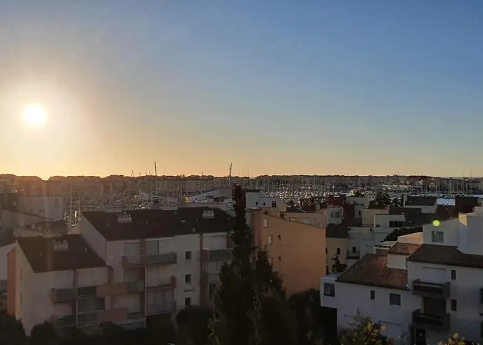 Coquet Au Centre Port Du Cap D'agde Apartmán Agde